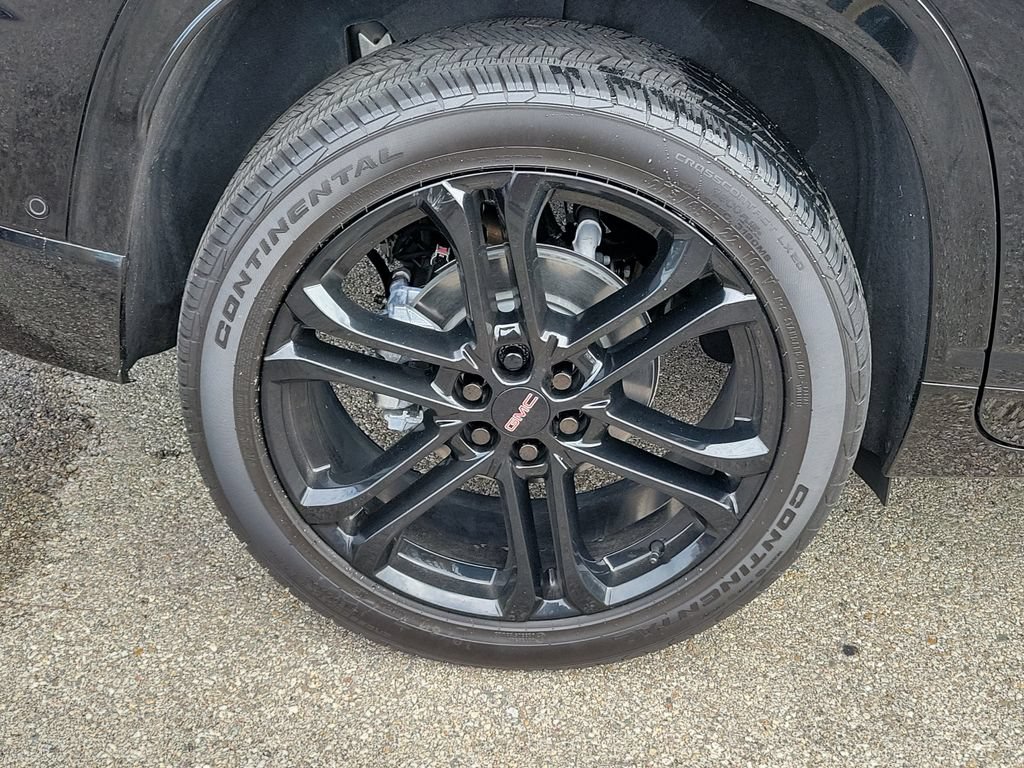 Used 2026 GMC Acadia Denali w/ Super Cruise Package FWD image 5