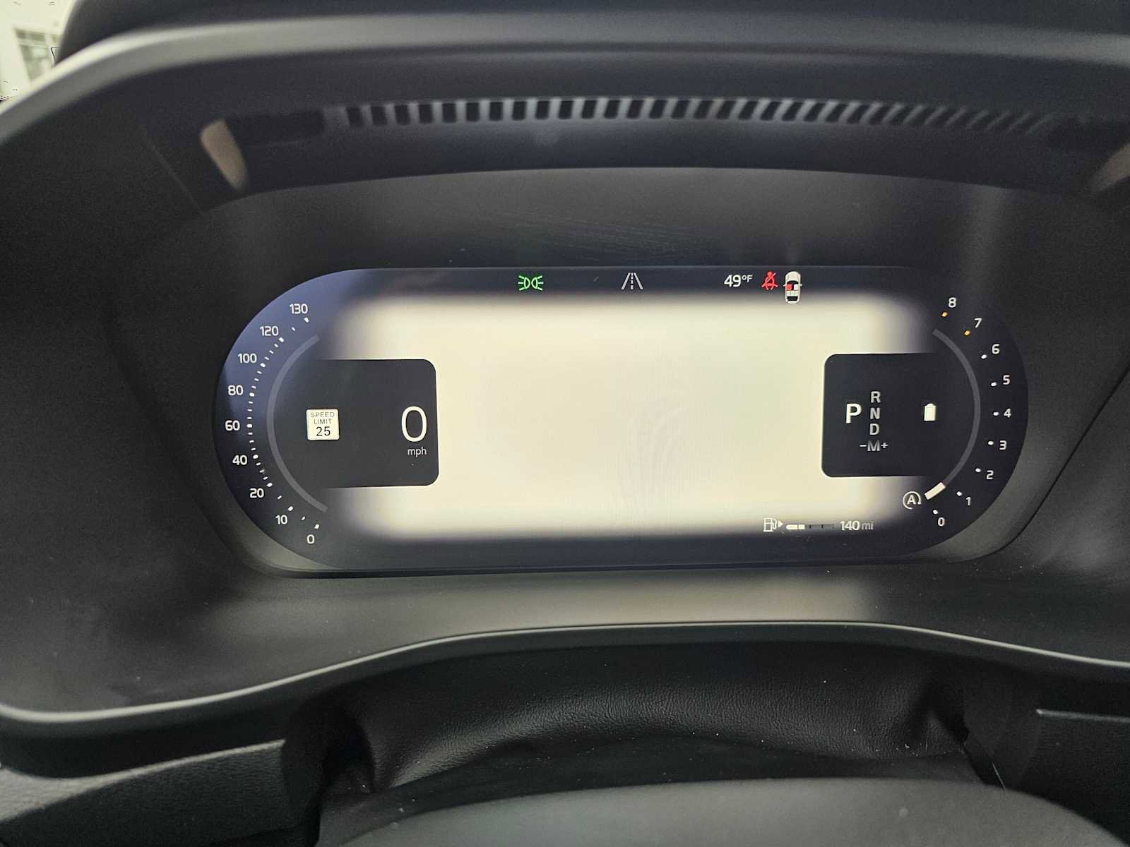 Certified 2025 Volvo XC40 B5 Core w/ Protection Package Premier image 29