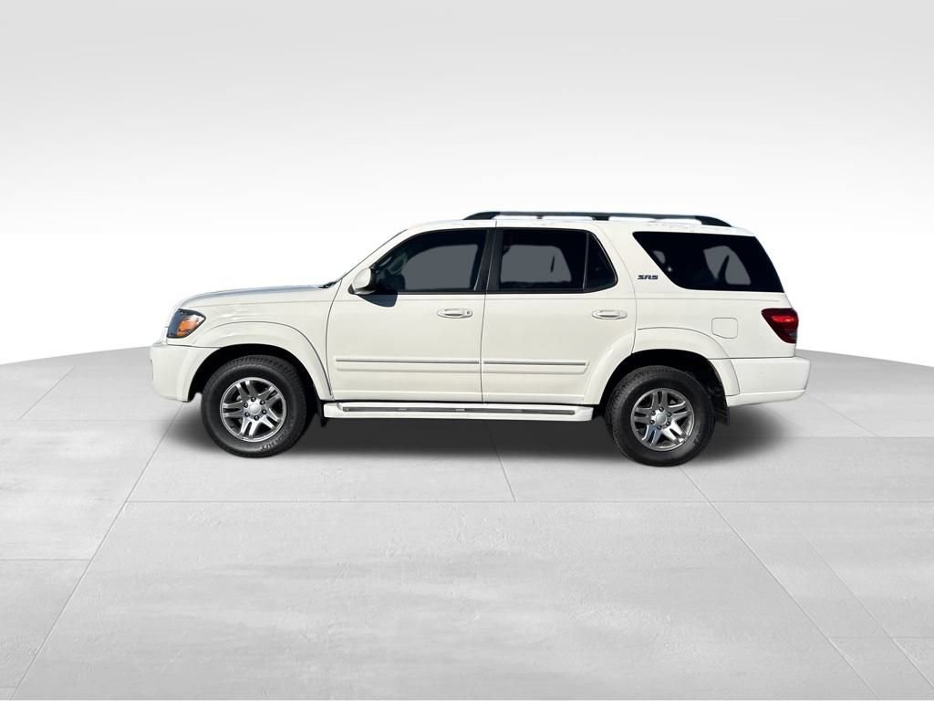 Used 2005 Toyota Sequoia SR5 image 4