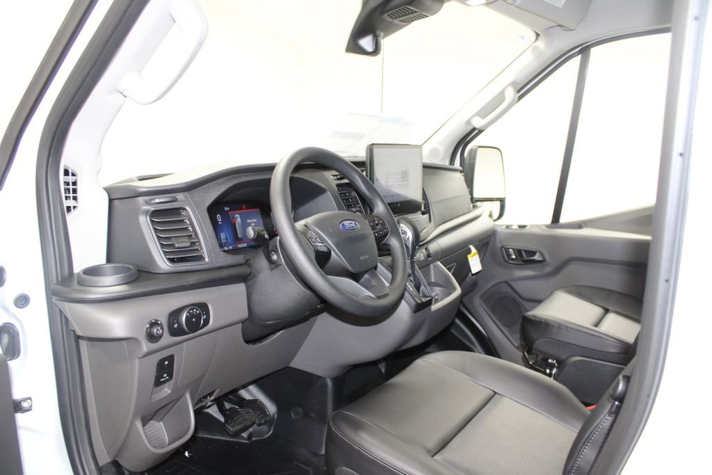 New 2026 Ford Transit 250 148 Medium Roof w/ Load Area Protection Package image 23