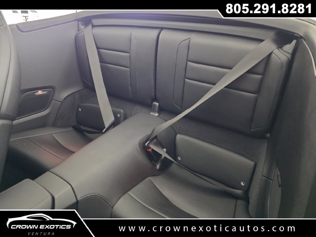 Used 2025 Porsche 911 Carrera w/ Premium Package RWD image 29