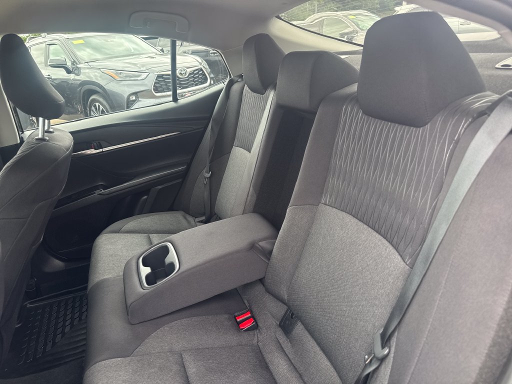 Used 2025 Toyota Camry LE w/ Convenience Package AWD/4WD image 33