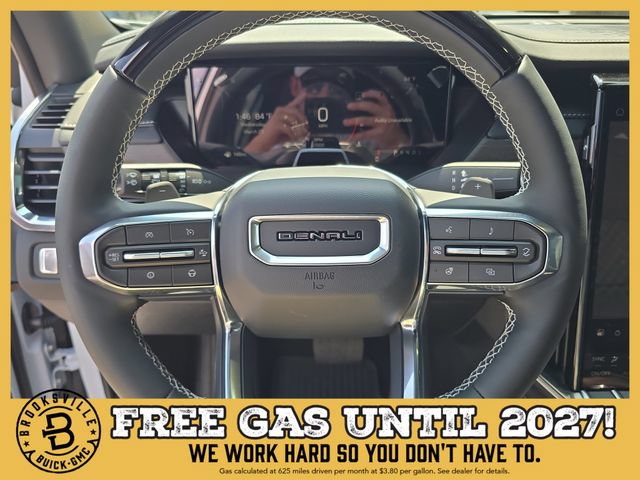 New 2026 GMC Acadia Denali w/ Super Cruise Package FWD image 28
