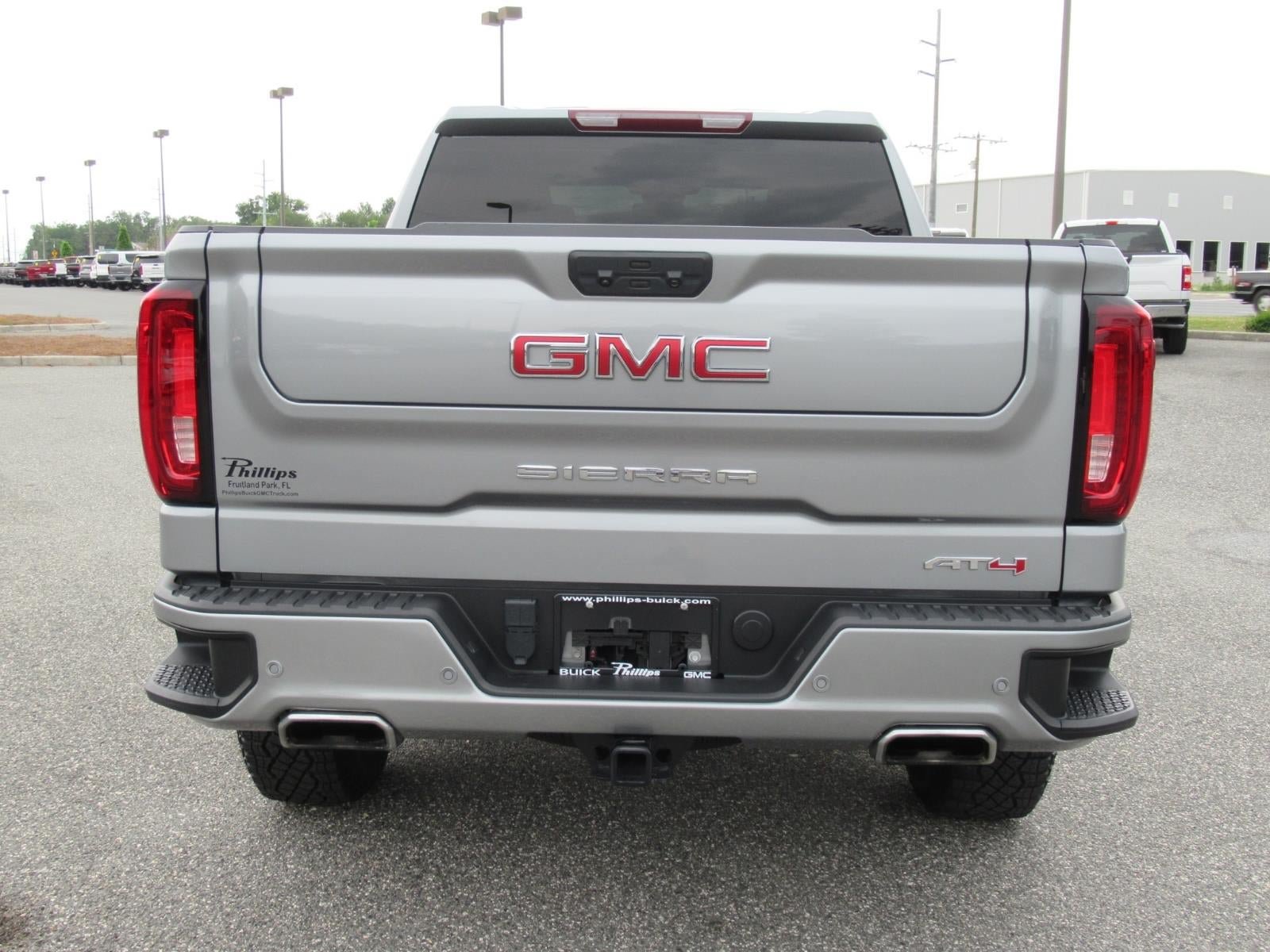 Used 2024 GMC Sierra 1500 AT4 AWD/4WD image 6