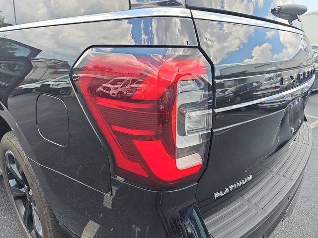 Used 2023 Ford Expedition Limited AWD/4WD image 37