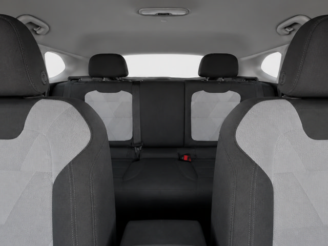 Used 2025 Chevrolet Trax LS w/ LS Convenience Package FWD image 29
