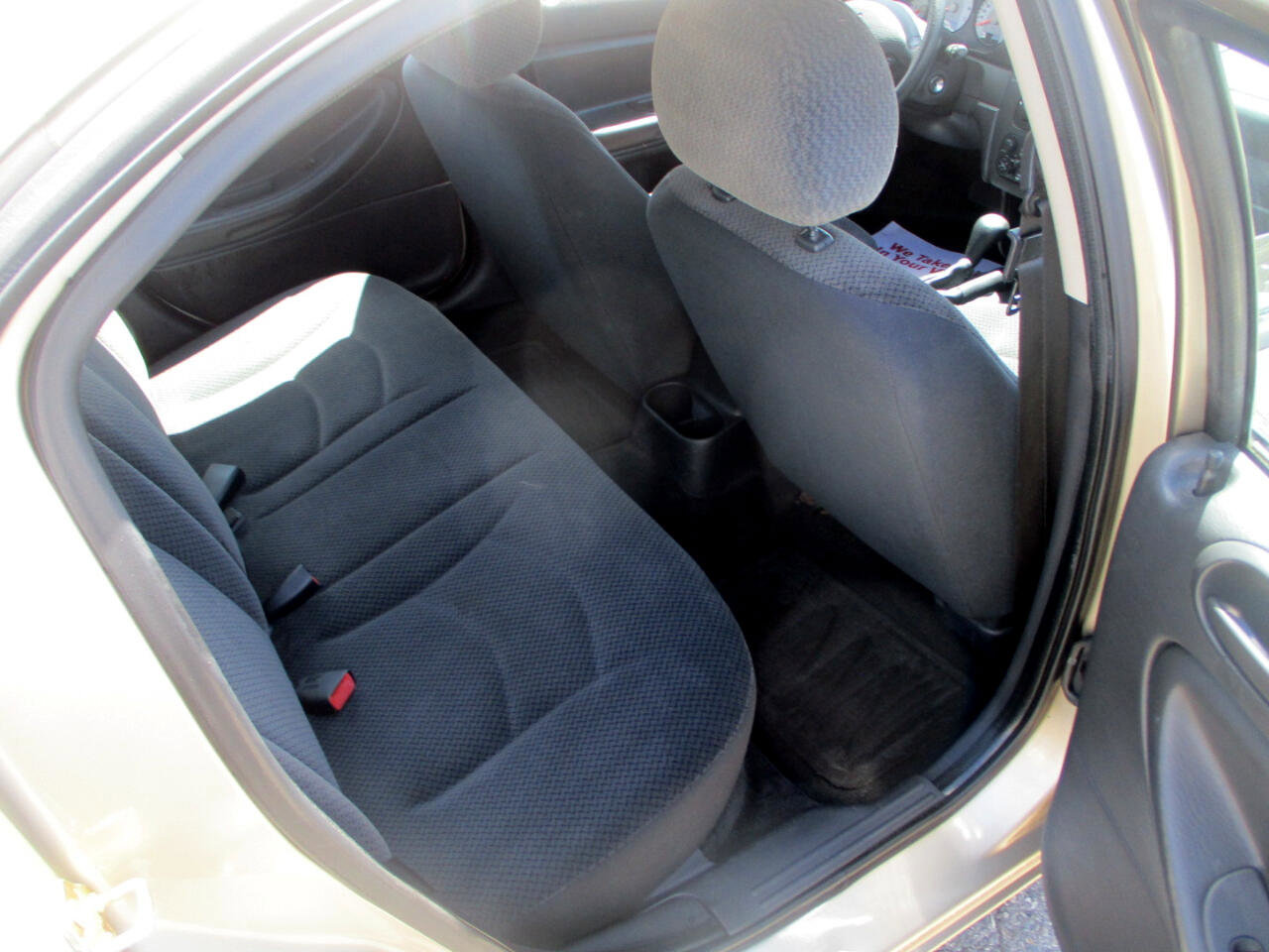 Used 2004 Dodge Stratus SXT w/ Sun & Fun Group image 8