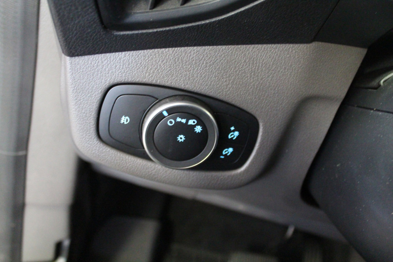 Used 2023 Ford Transit Connect XLT w/ Trailer Tow Package image 11