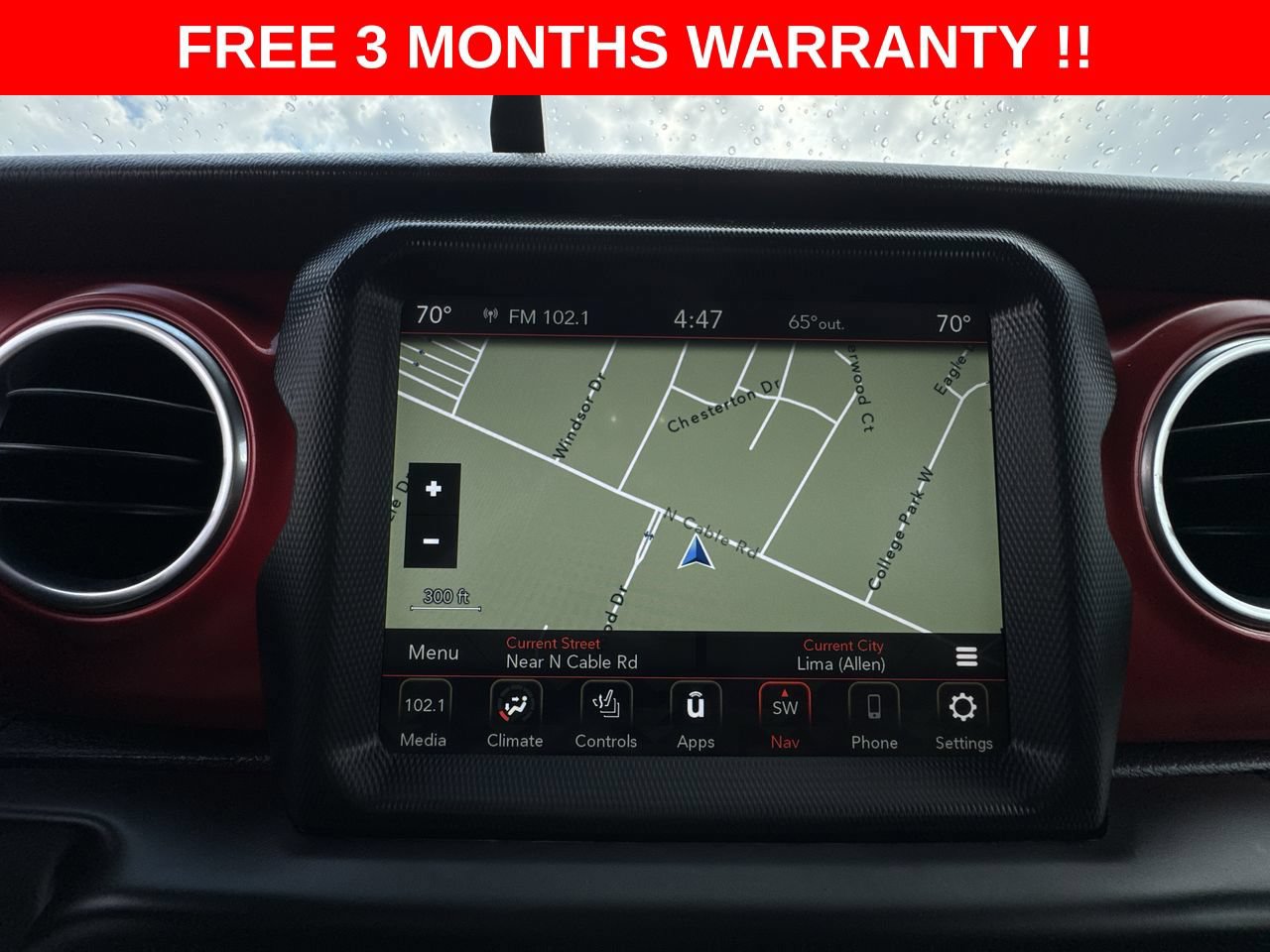 Used 2022 Jeep Wrangler Unlimited Rubicon w/ Cold Weather Group AWD/4WD image 19
