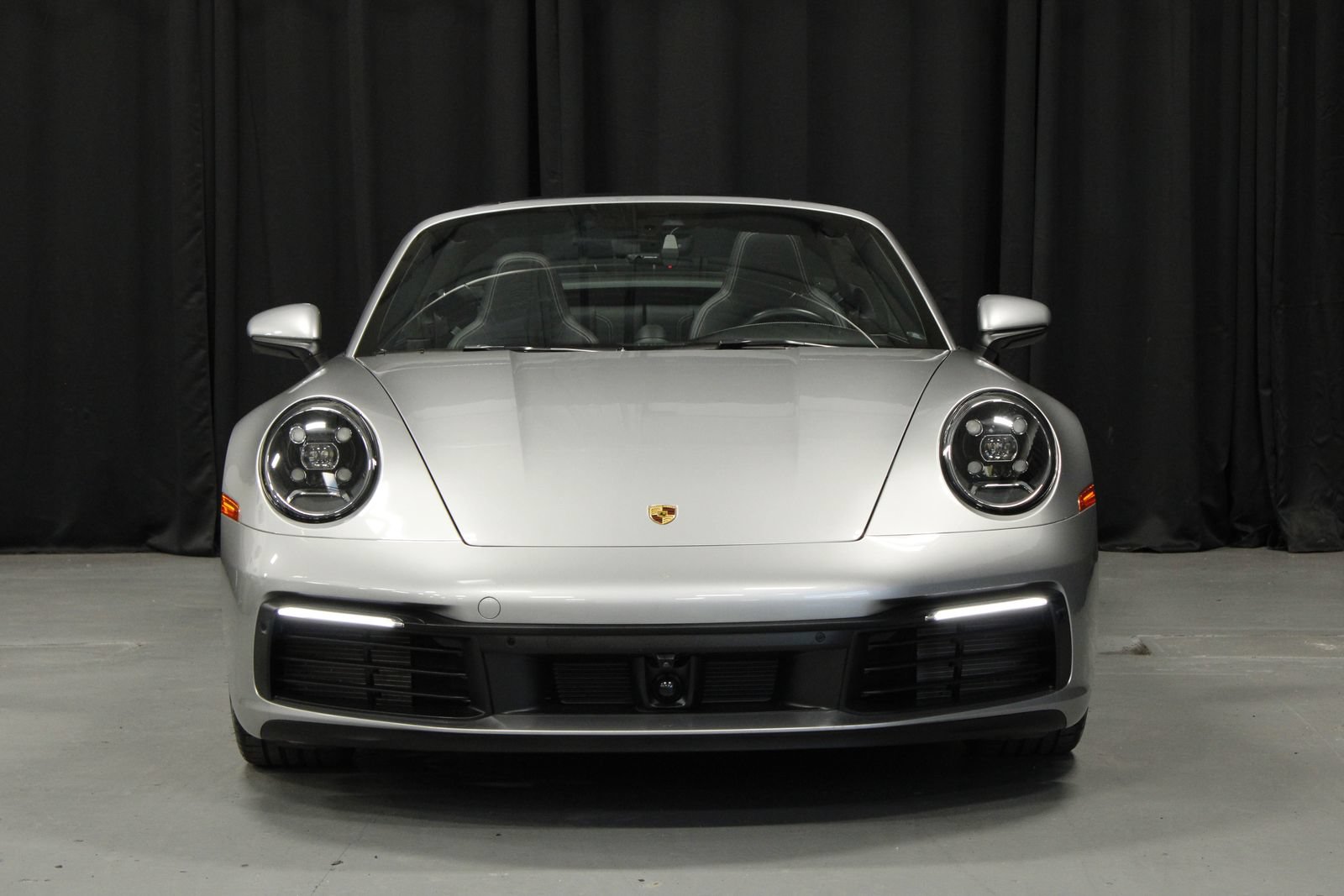 Certified 2022 Porsche 911 Targa 4S w/ Premium Package AWD/4WD image 8