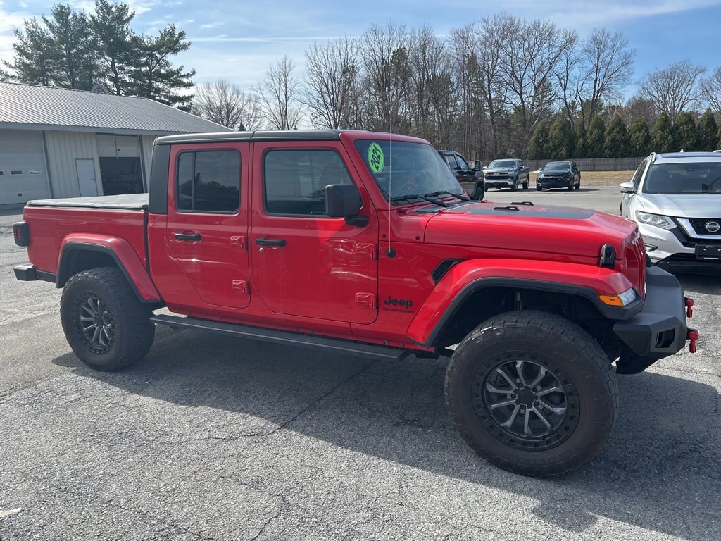 Used 2021 Jeep Gladiator Sport image 3