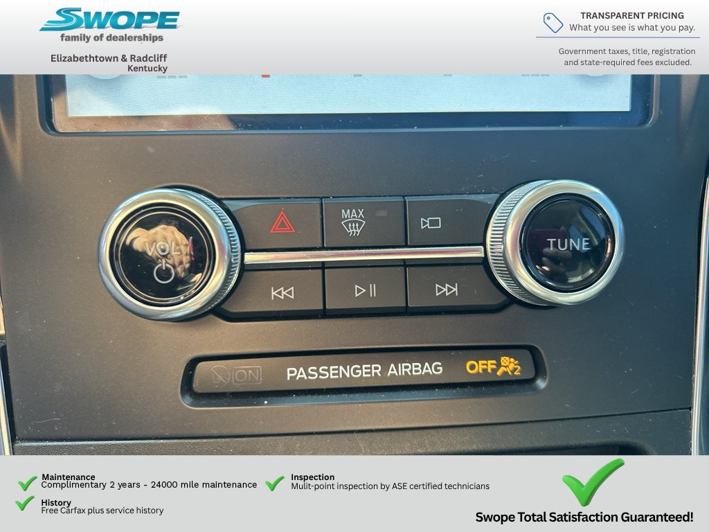 Used 2022 Ford Edge Titanium AWD/4WD image 21