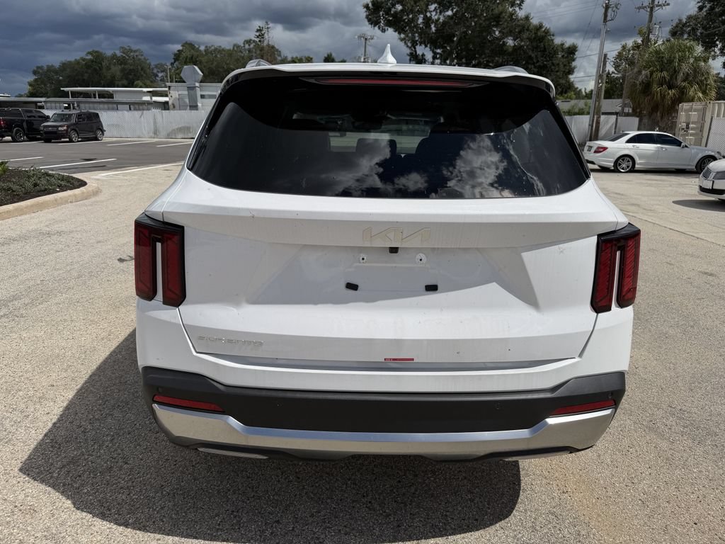 New 2026 Kia Sorento S FWD image 5