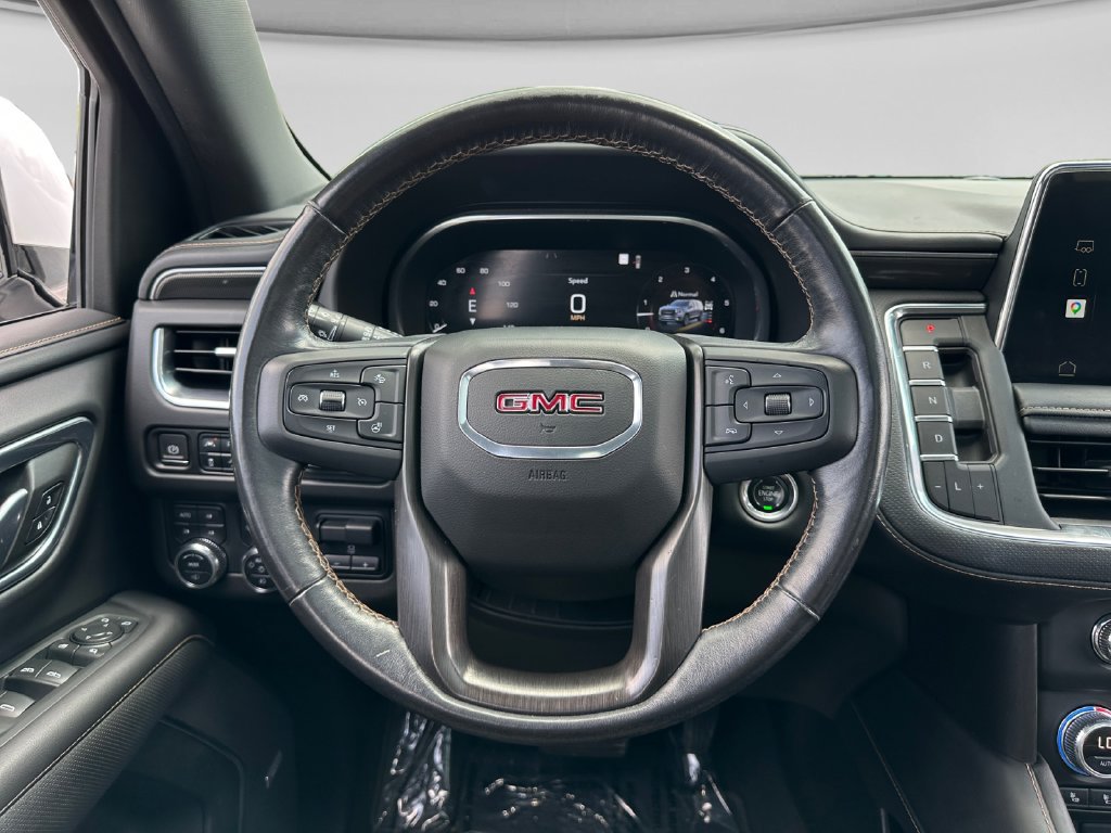 Used 2022 GMC Yukon XL AT4 w/ AT4 Premium Plus Package AWD/4WD image 14
