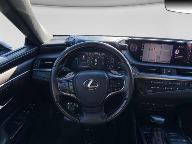 Used 2020 Lexus ES 300h w/ Premium Package image 15