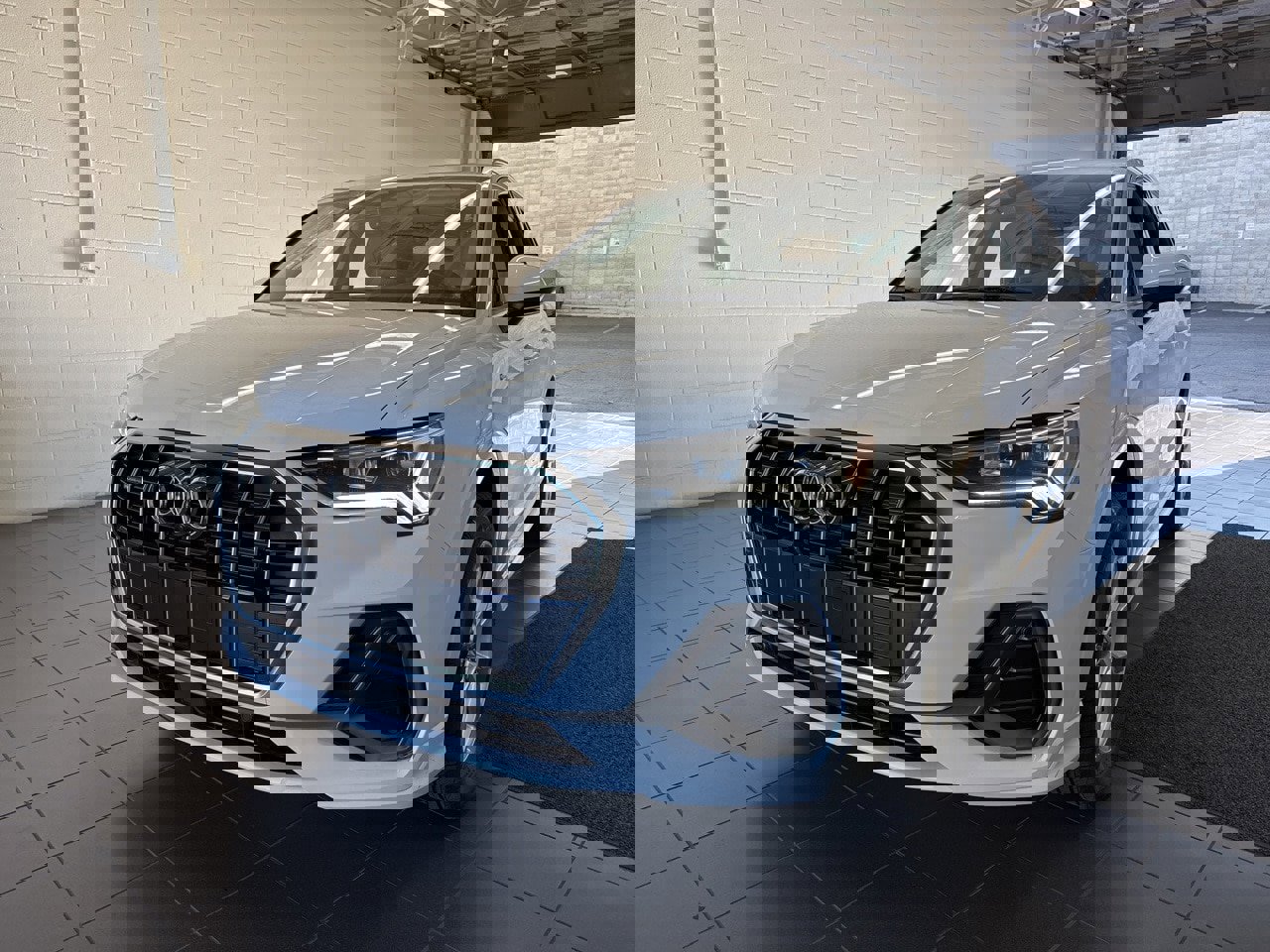 New 2025 Audi Q3 2.0T Premium Plus image 3