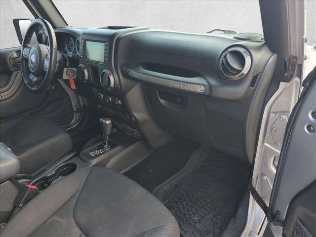 Used 2016 Jeep Wrangler Unlimited Sport w/ Connectivity Group image 16