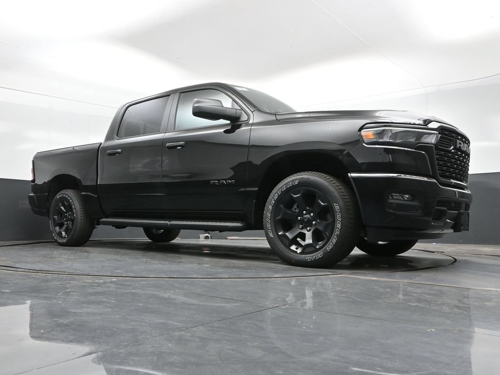 New 2026 RAM 1500 Express AWD/4WD image 35