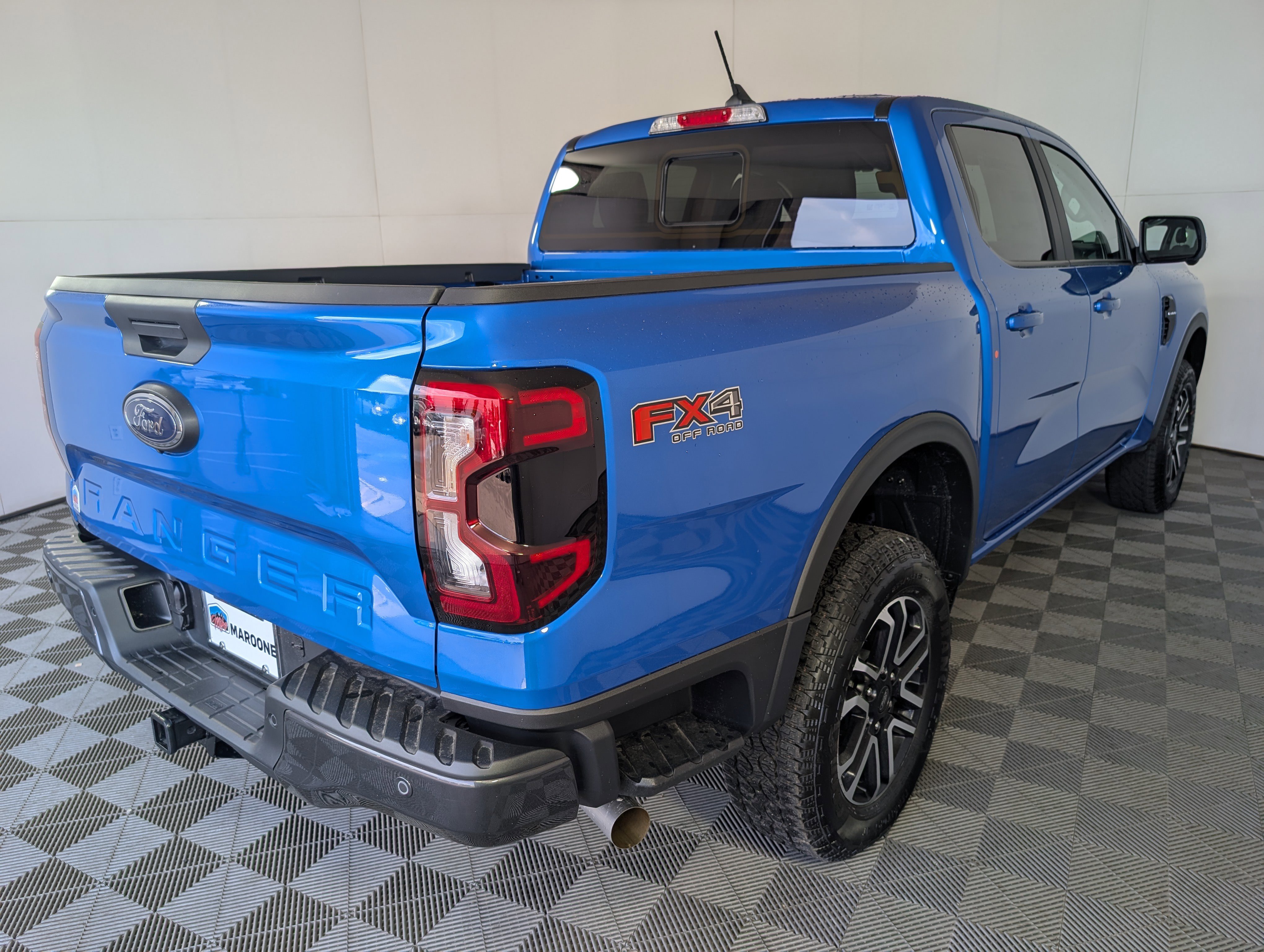 New 2025 Ford Ranger Lariat w/ FX4 Off-Road Package image 7