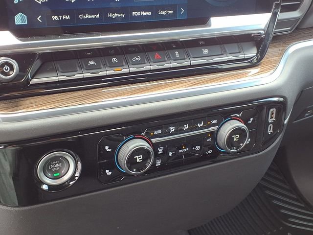 Used 2024 Chevrolet Silverado 1500 LT image 9