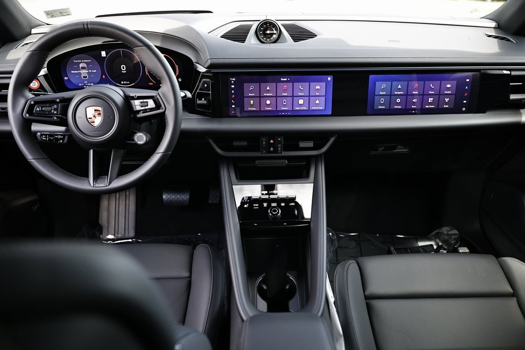 New 2025 Porsche Macan Electric image 29