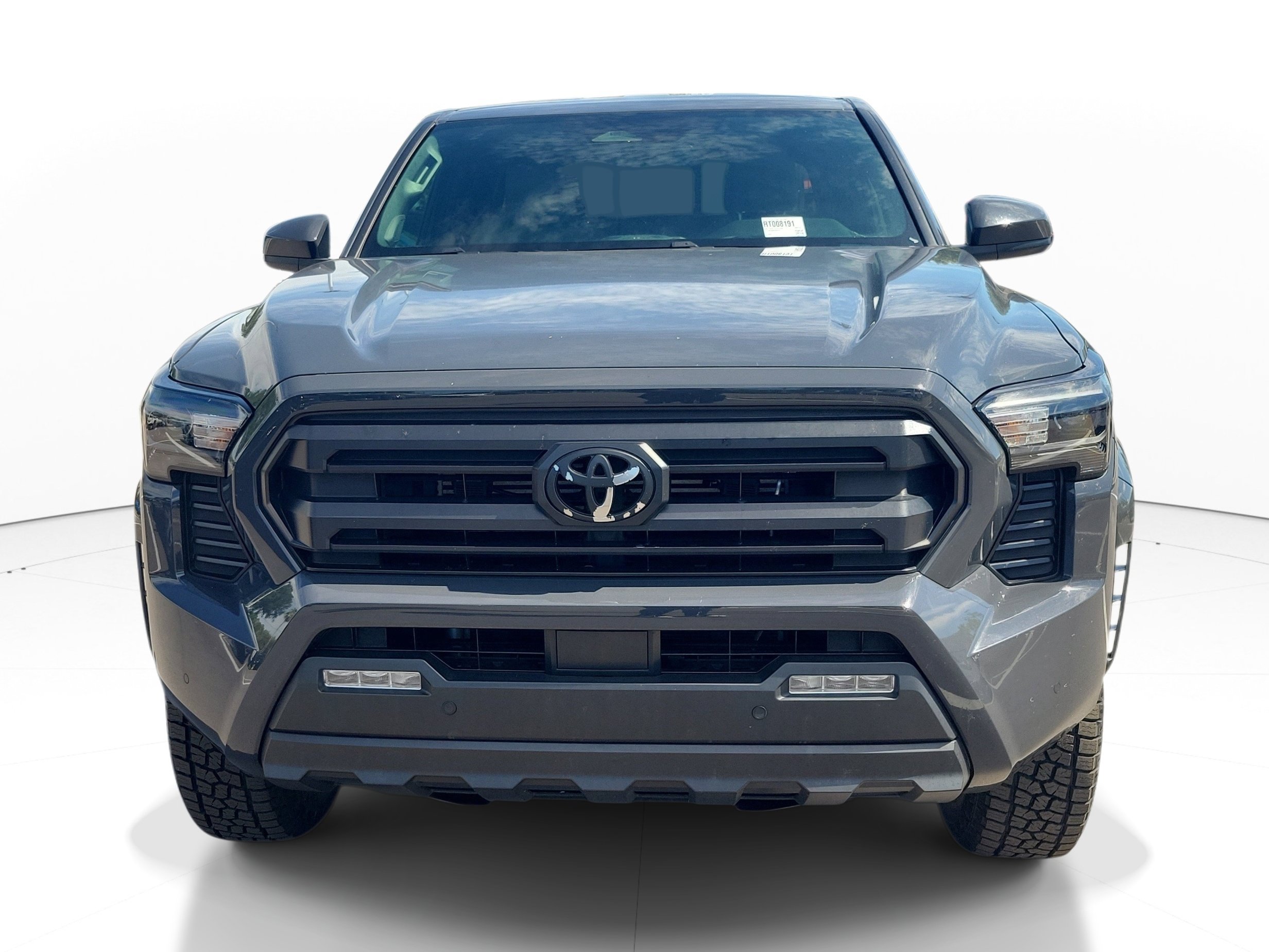 Used 2024 Toyota Tacoma SR5 AWD/4WD image 2
