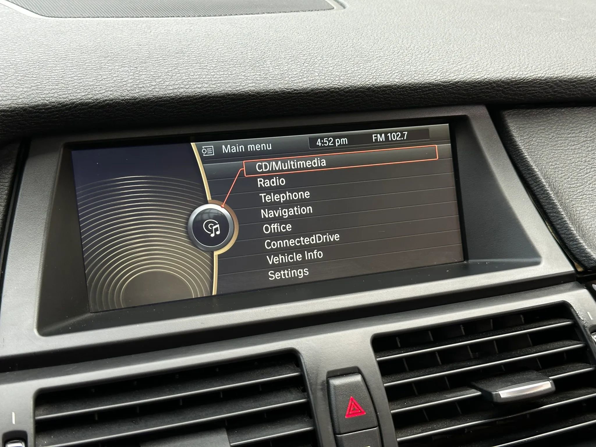 Used 2012 BMW X5 xDrive35d image 34