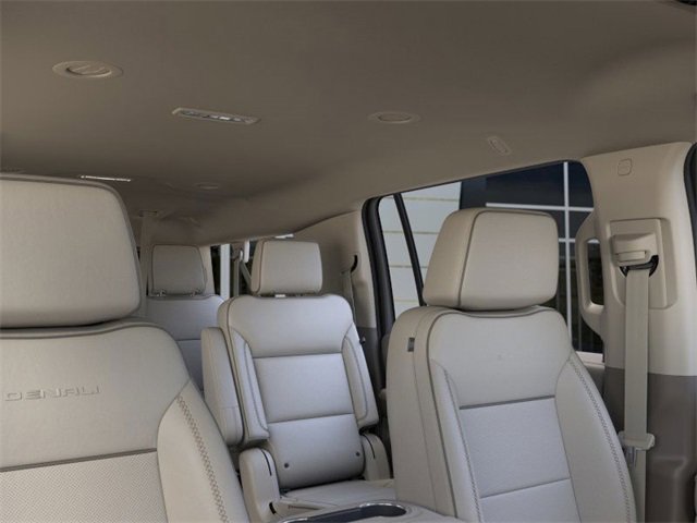 New 2026 GMC Yukon XL Denali image 24