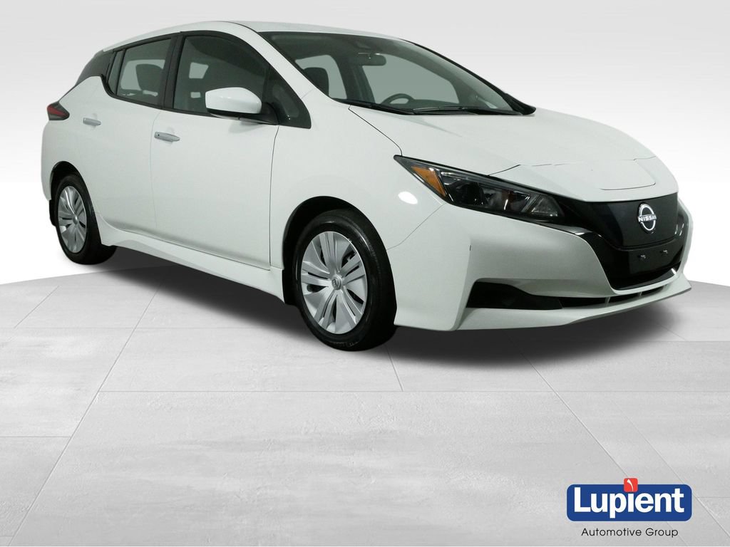 Used 2025 Nissan Leaf S FWD 360° Tour