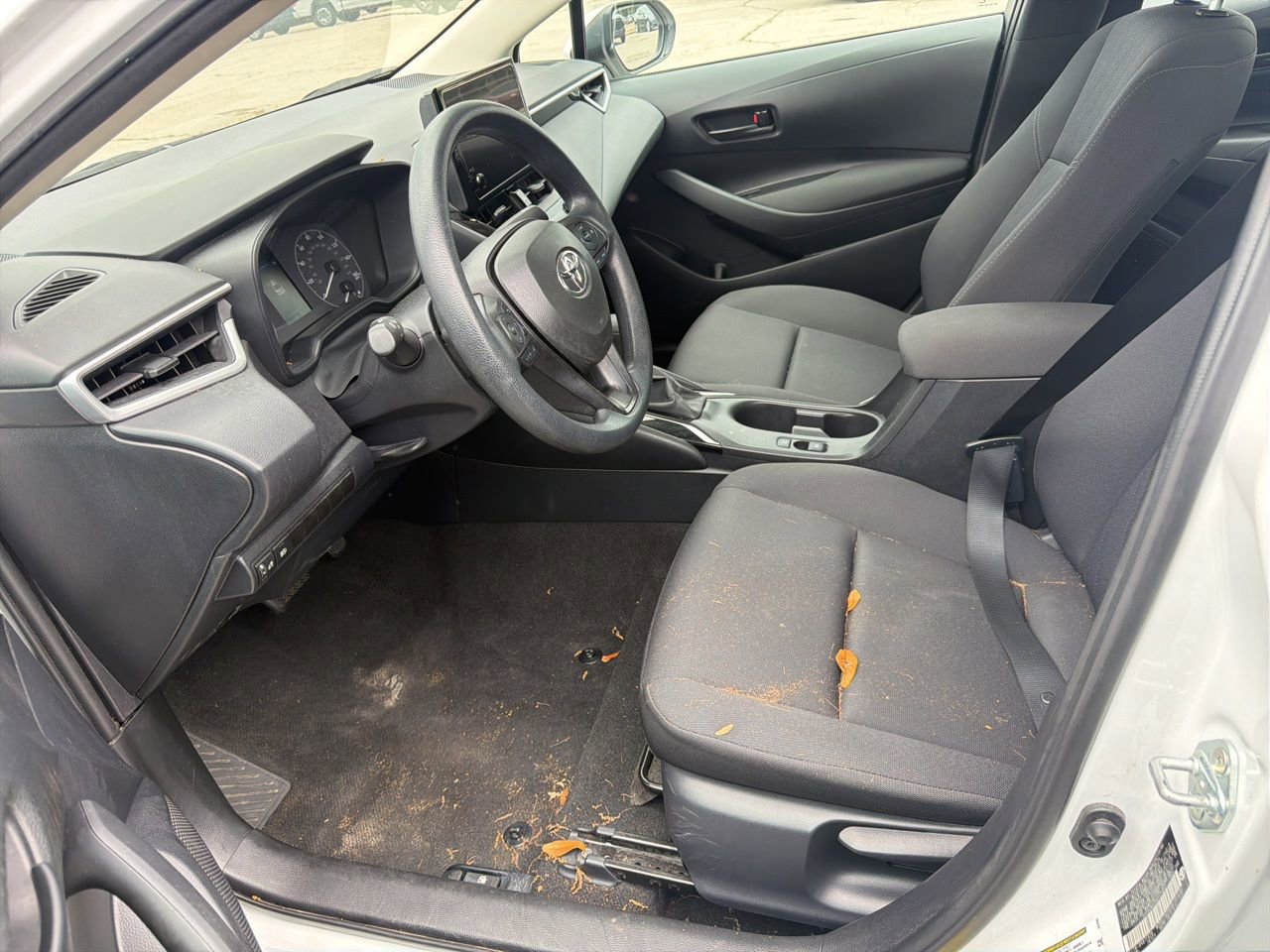 Used 2024 Toyota Corolla LE image 10
