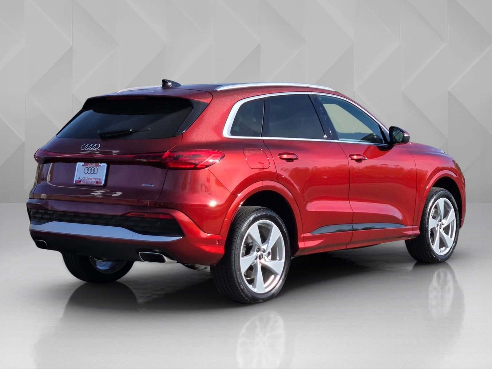 New 2025 Audi Q5 Premium AWD/4WD image 6