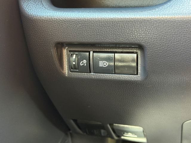 Used 2025 Toyota RAV4 LE FWD image 32