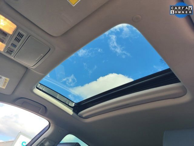 Used 2022 Honda Accord Touring image 27