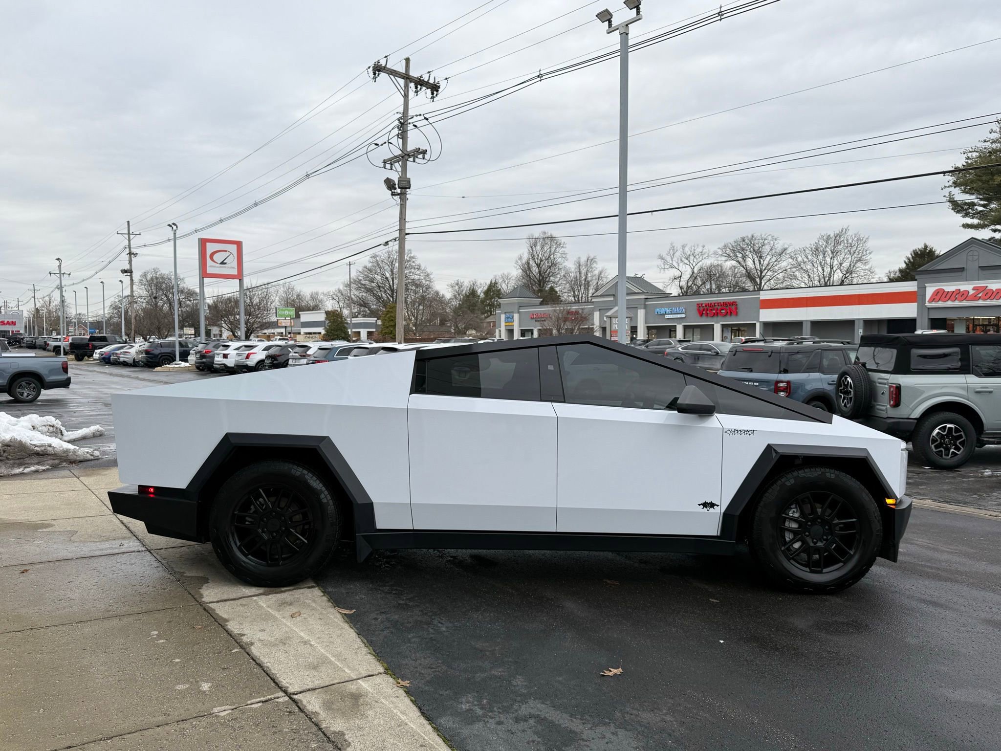 Used 2024 Tesla Cybertruck Cyberbeast image 4