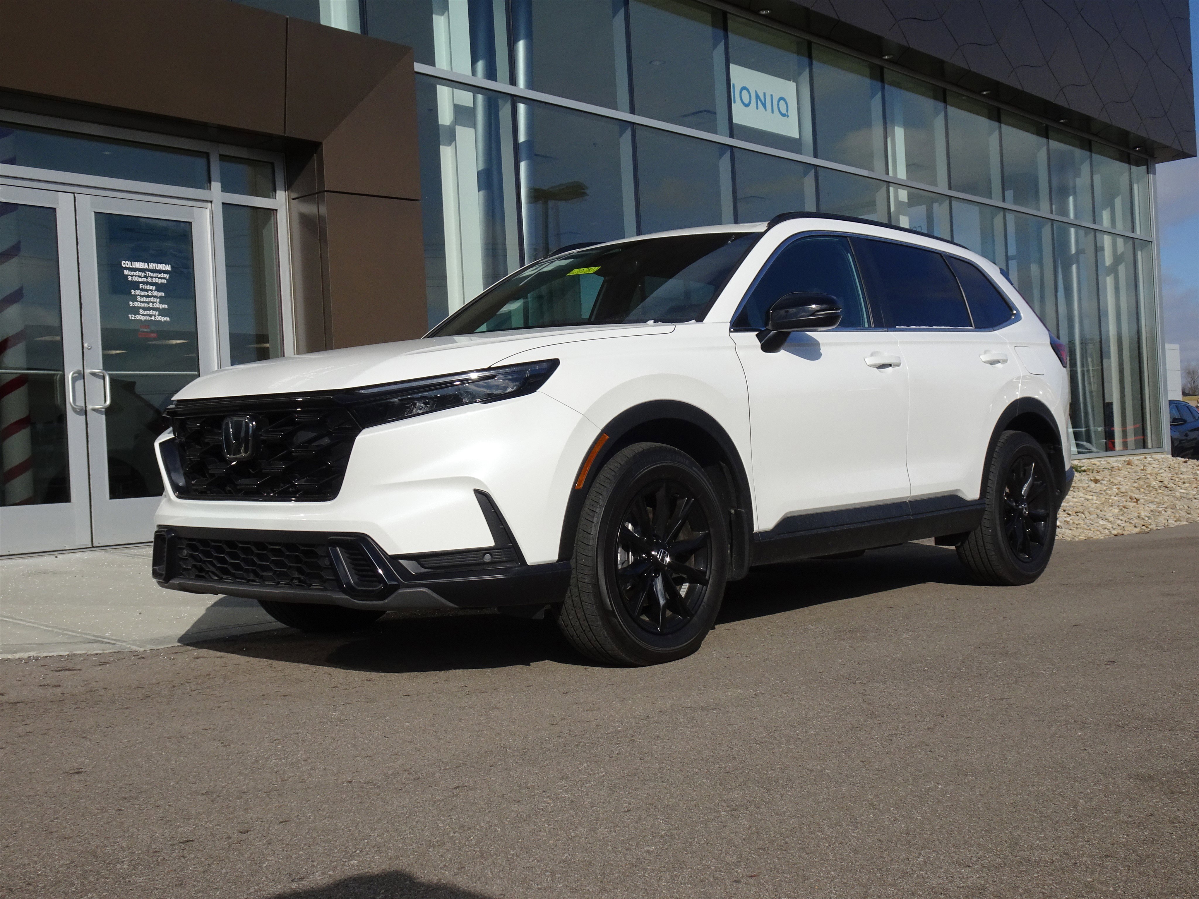 Used 2025 Honda CR-V Sport-L image 1