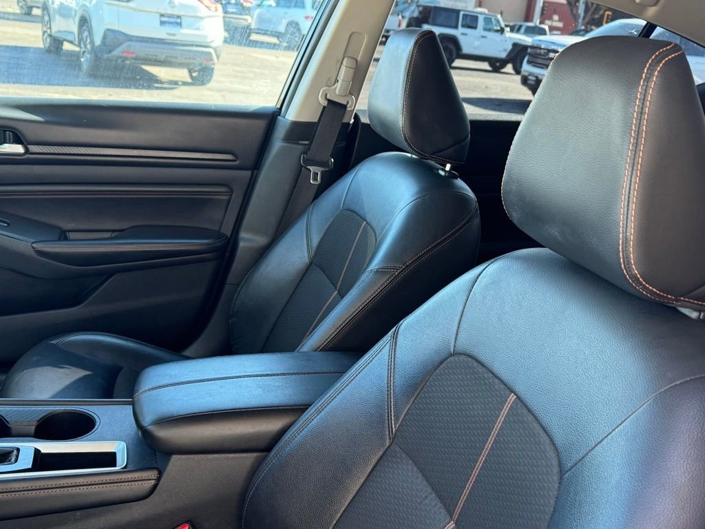 Used 2021 Nissan Altima 2.5 SR image 14