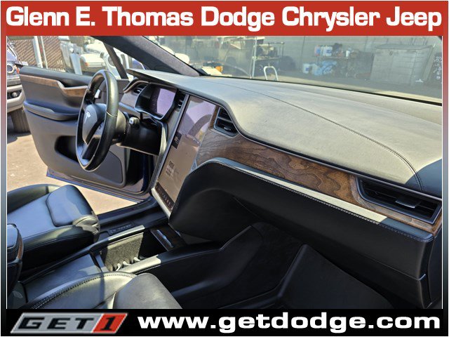 Used 2020 Tesla Model X Long Range AWD/4WD image 31