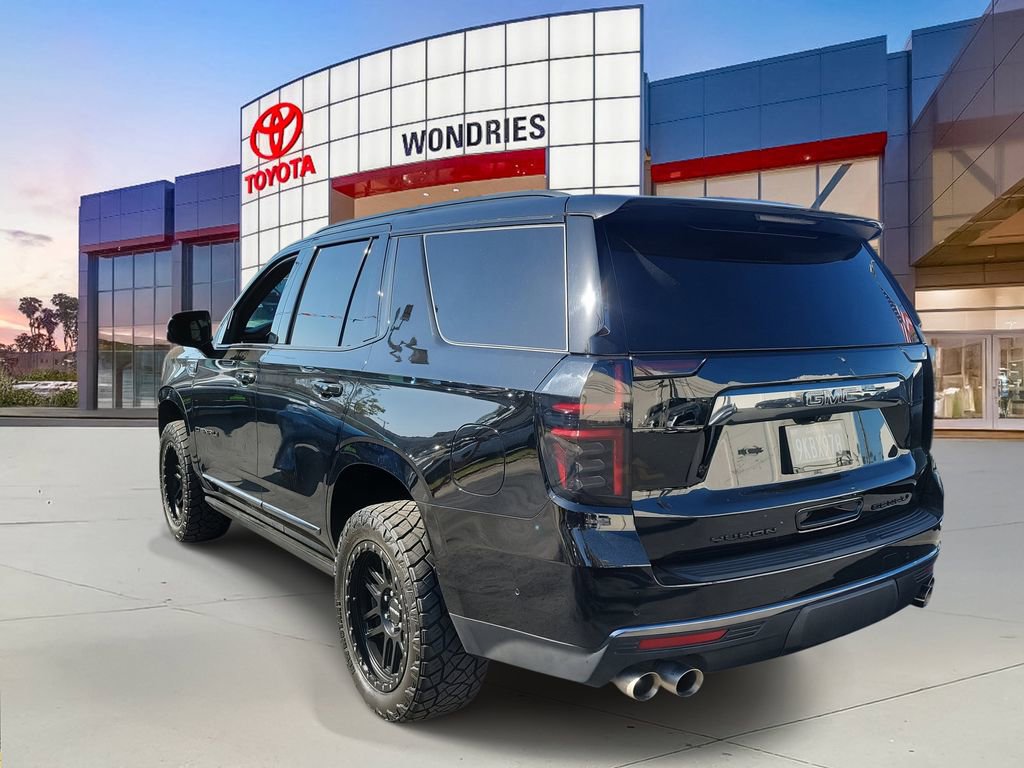 Used 2023 GMC Yukon Denali Ultimate image 3