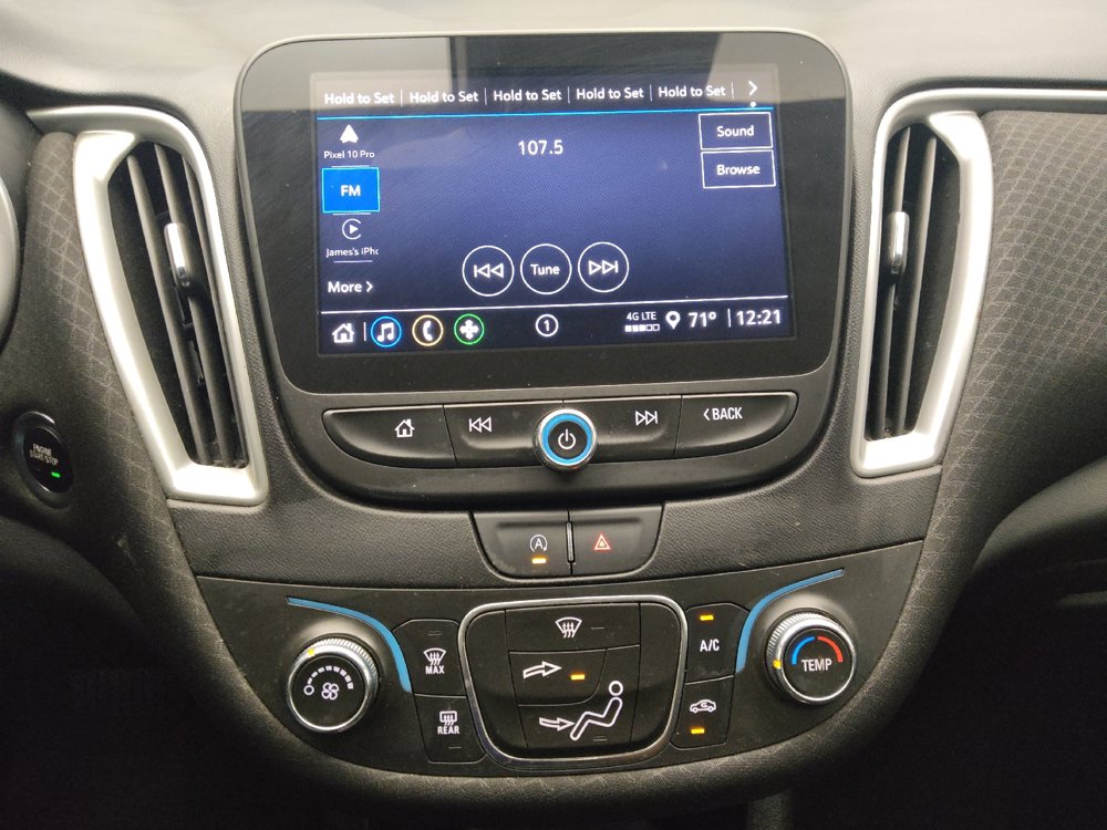 Used 2023 Chevrolet Malibu RS FWD image 25