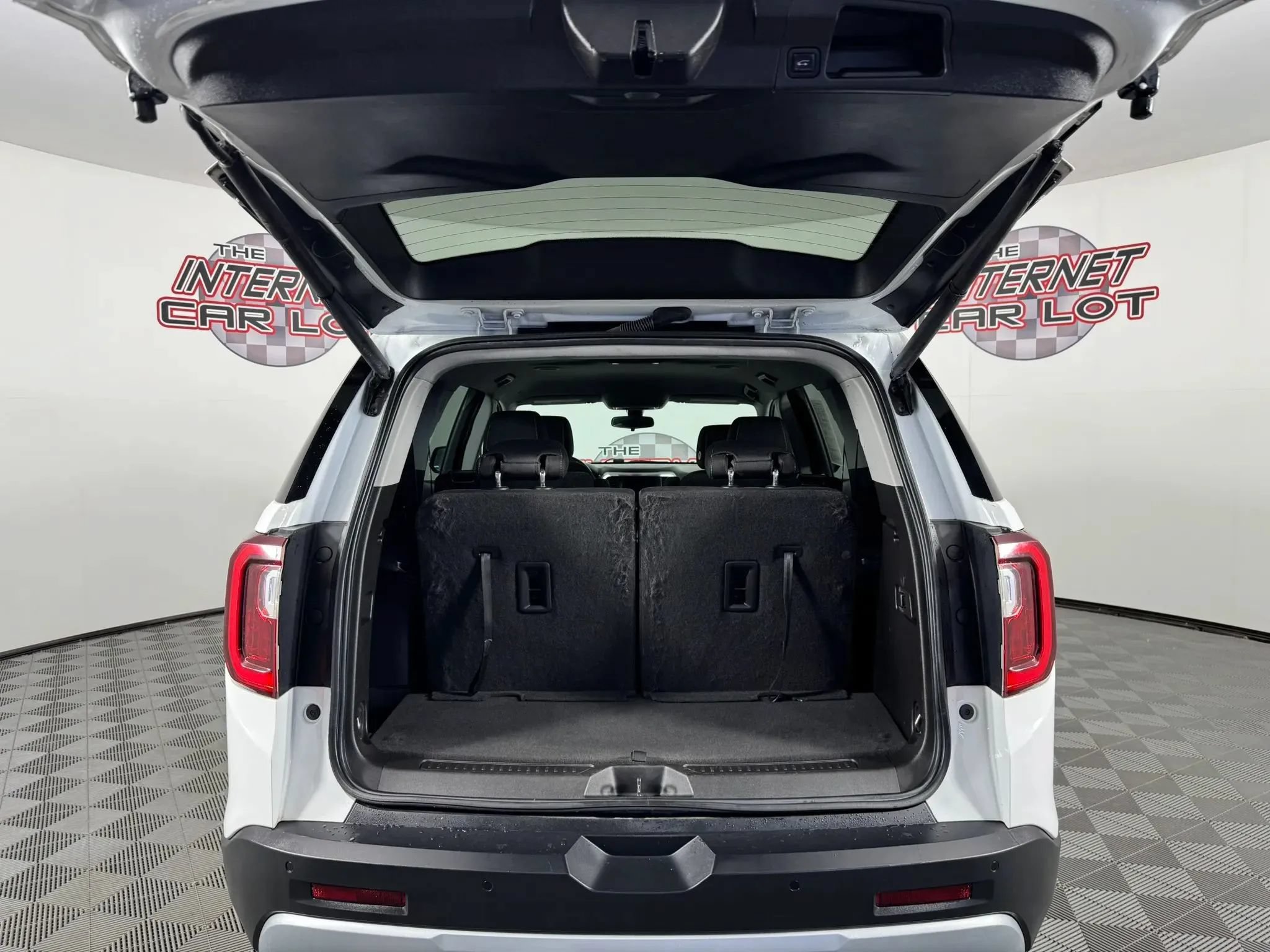 Used 2020 GMC Acadia SLE w/ Driver Convenience Package AWD/4WD image 27