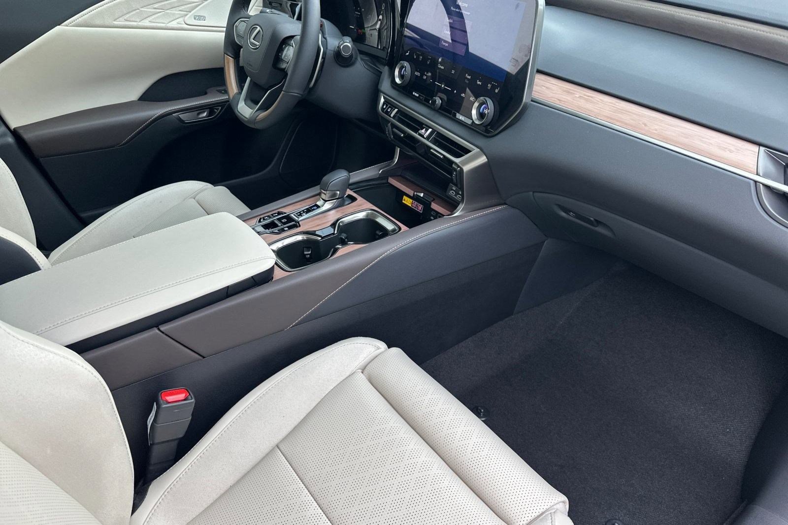 New 2026 Lexus RX 350h image 27