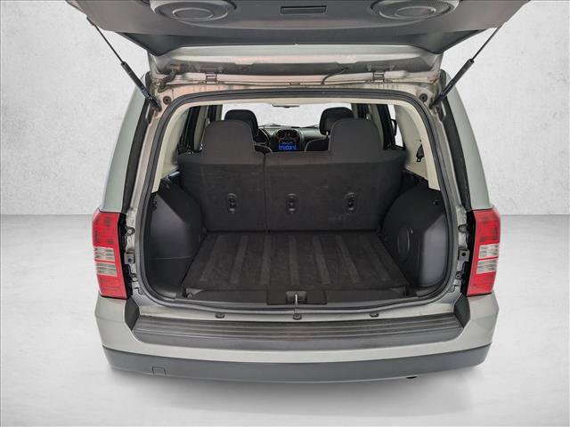 Used 2013 Jeep Patriot Latitude w/ Sun/Sound Group image 6