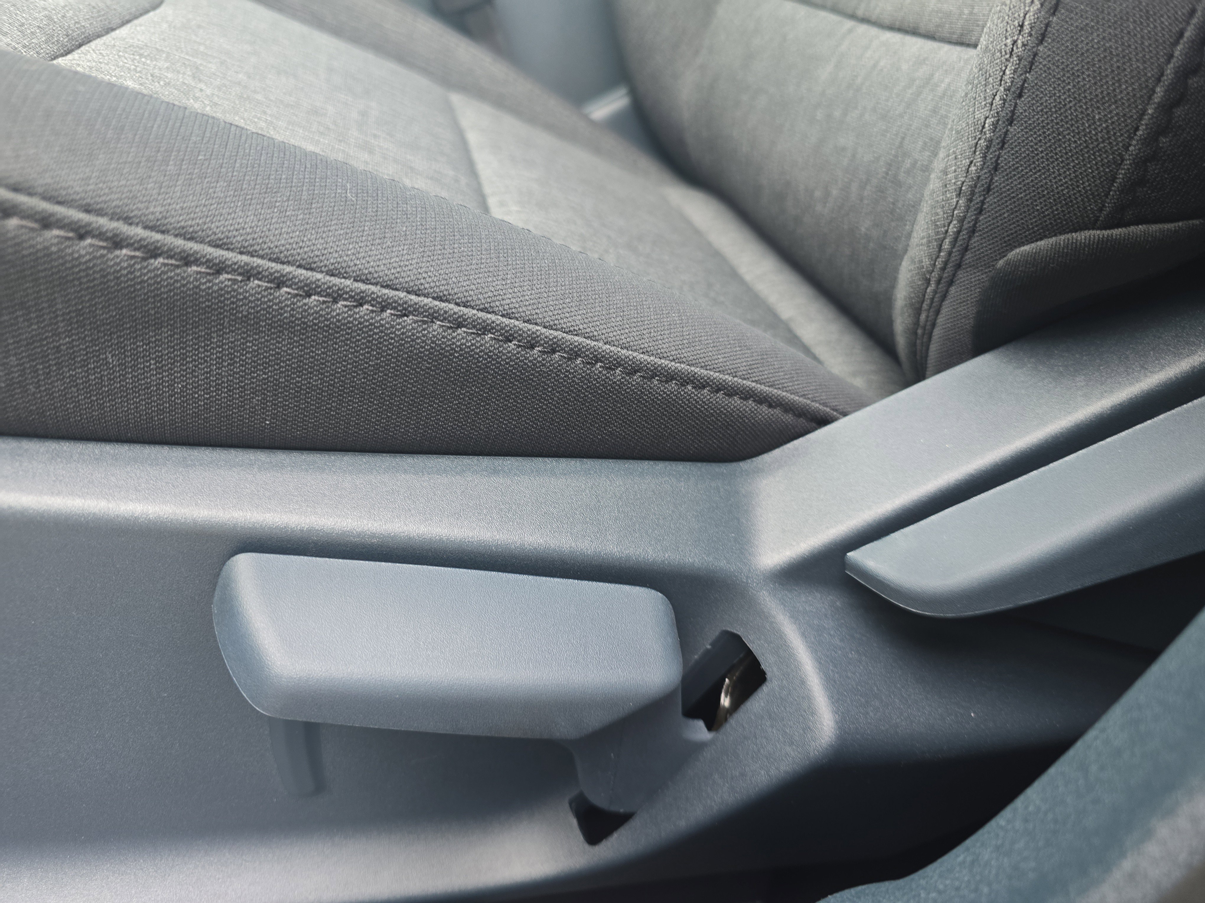 New 2025 Ford Maverick XLT w/ Black Appearance Package image 14