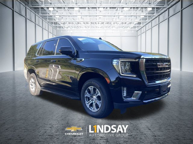 Used 2022 GMC Yukon SLE w/ Gmc Pro Safety Plus Package AWD/4WD image 2