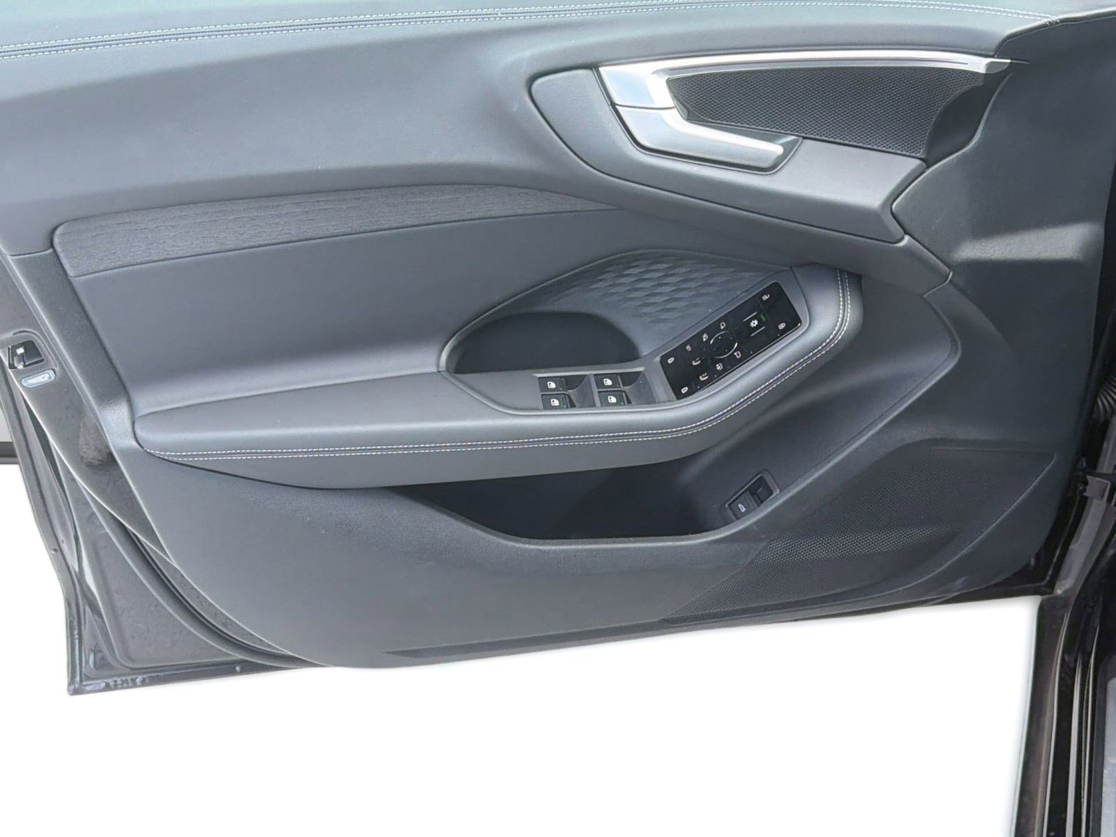 Used 2025 Audi A5 2.0T Premium w/ Convenience Package image 13