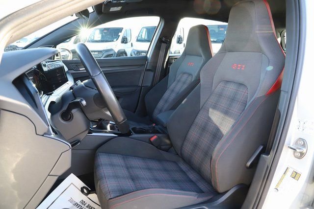 Used 2023 Volkswagen GTI Autobahn image 13