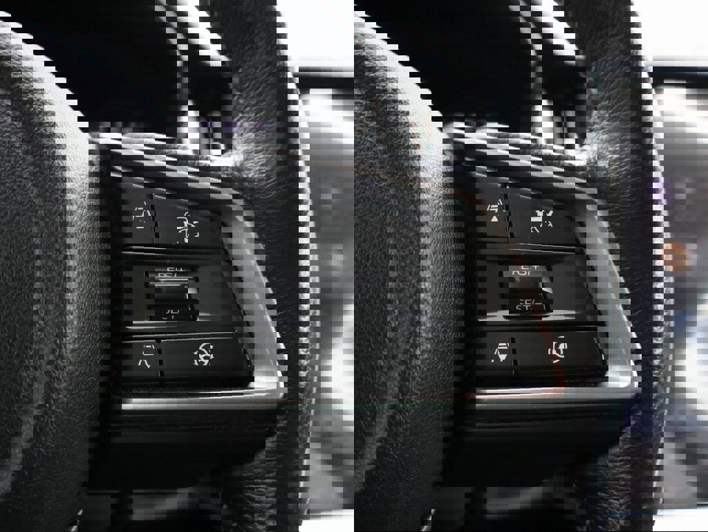 Used 2023 Subaru Outback Premium image 30