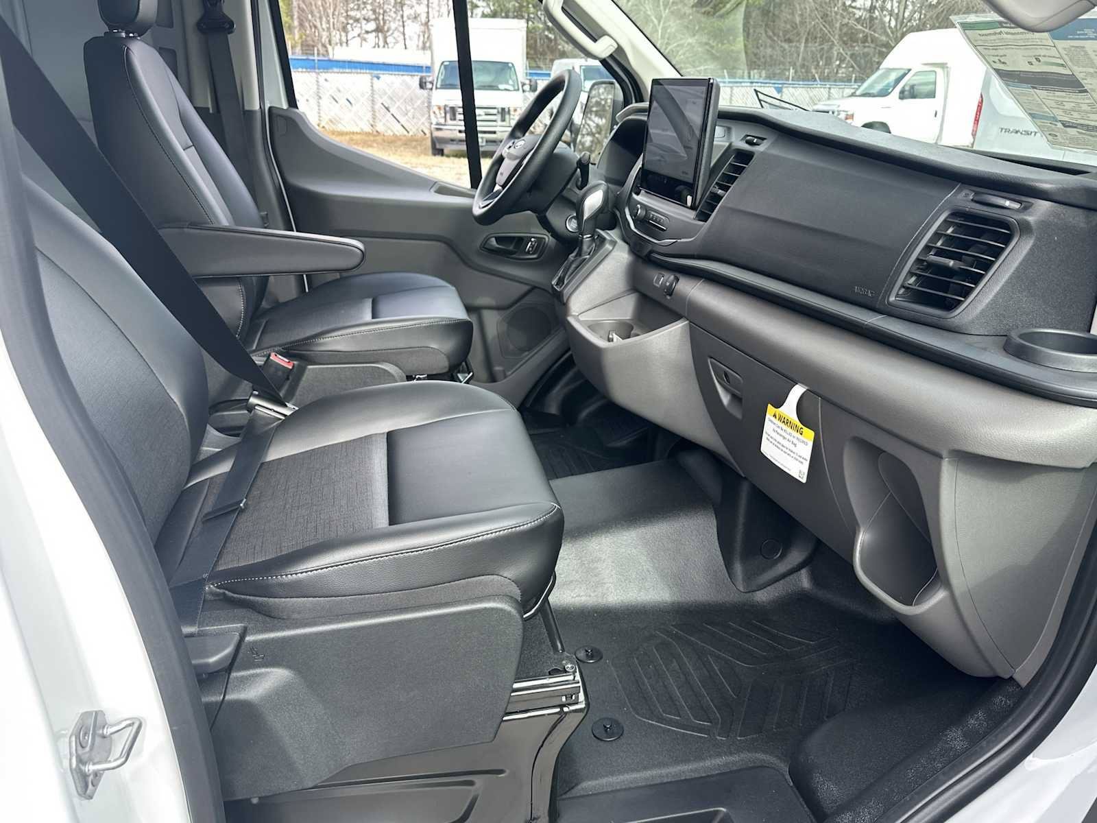 New 2026 Ford Transit 350 148 Low Roof RWD image 14