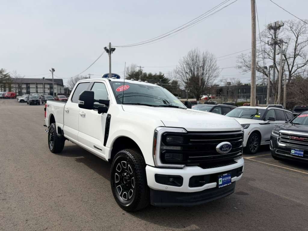 Used 2025 Ford F350 Platinum image 8