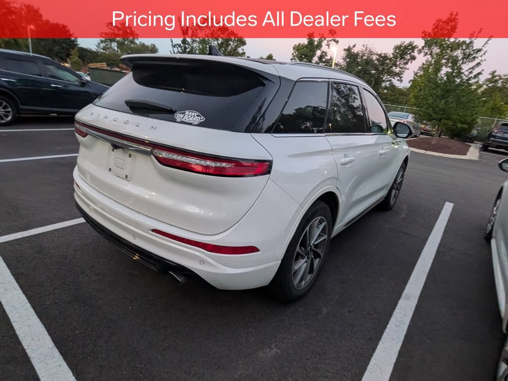 Used 2022 Lincoln Corsair Grand Touring AWD/4WD image 6